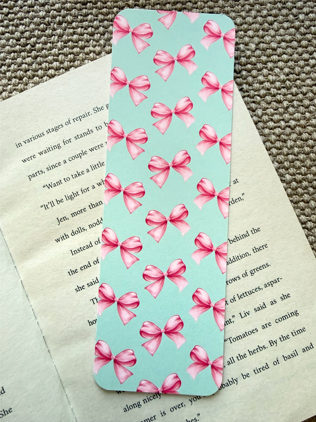 Handmade bookmarks (one piece)