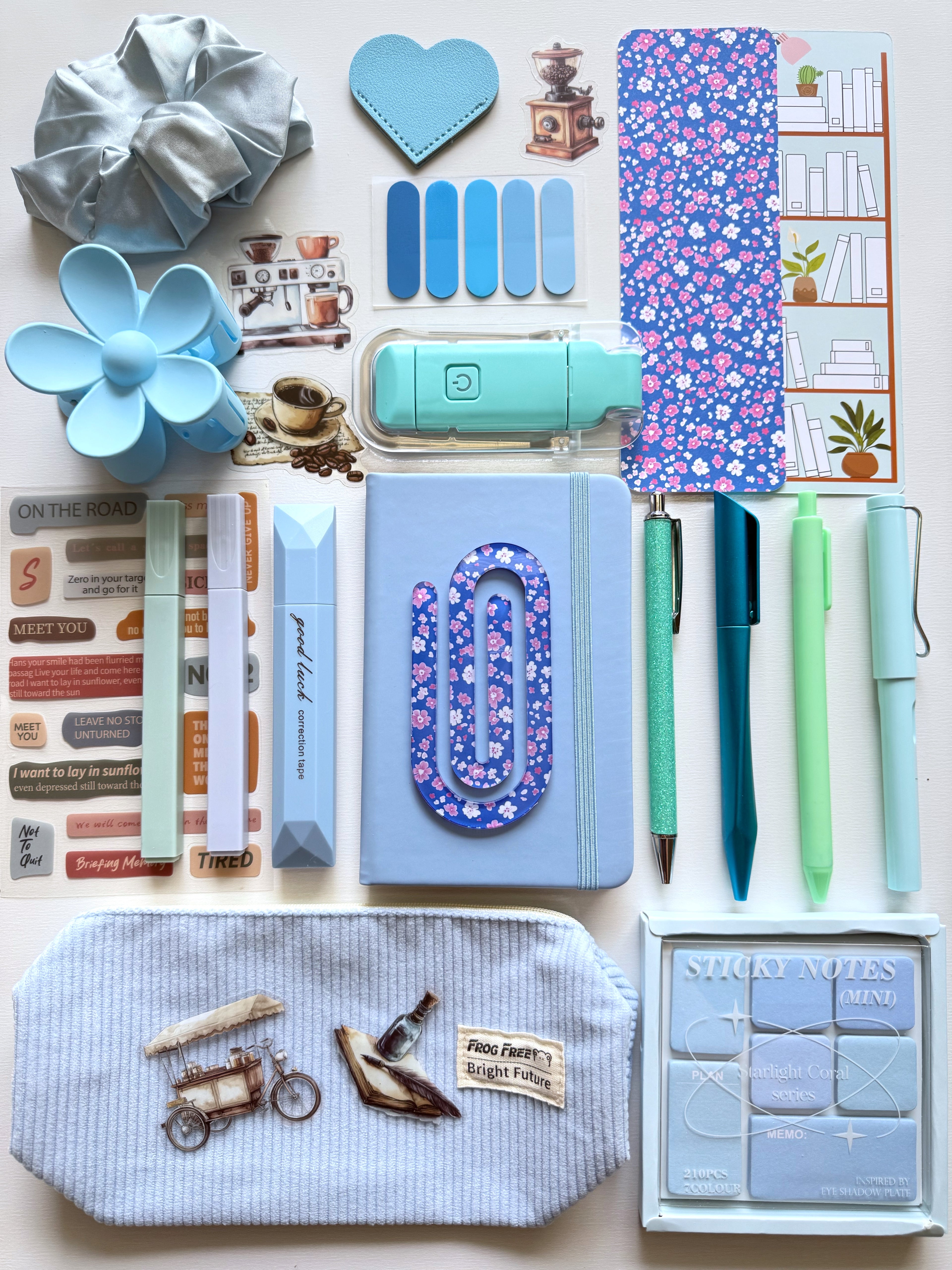 Blue Bookish Bundle (notebook A6)