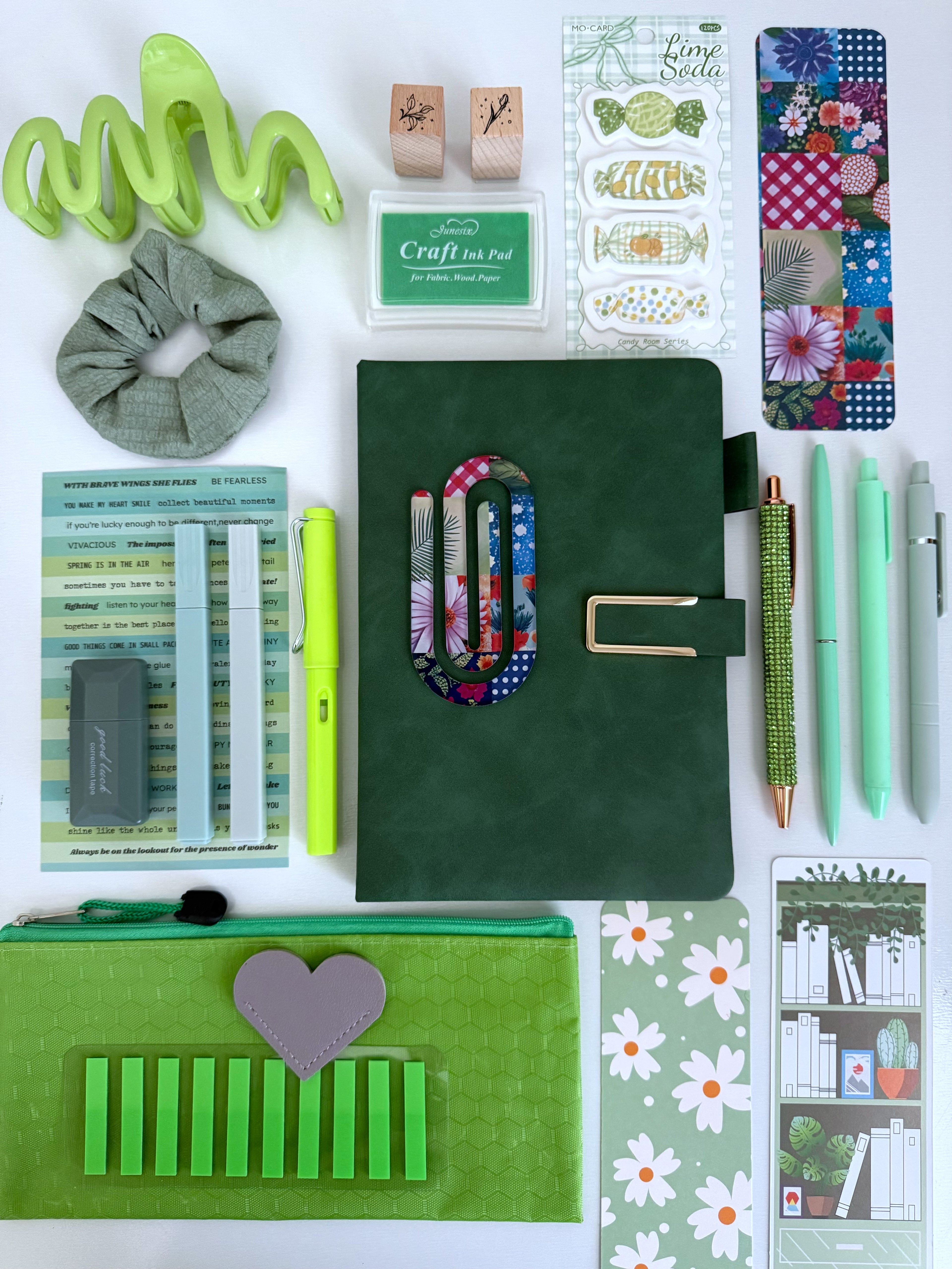 Green Bookish Bundle (notebook A5)