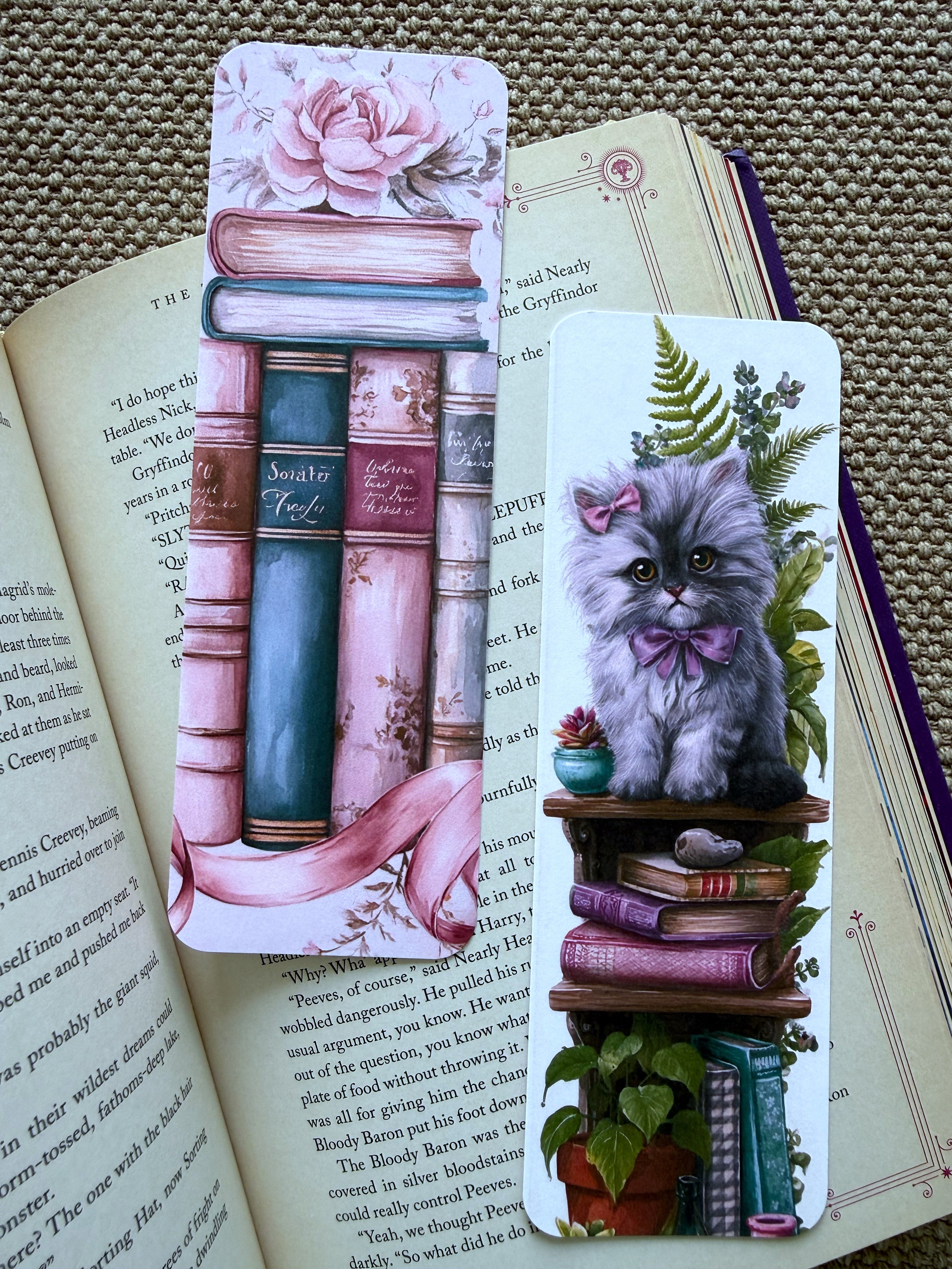 Bookmarks (two pieces per set)