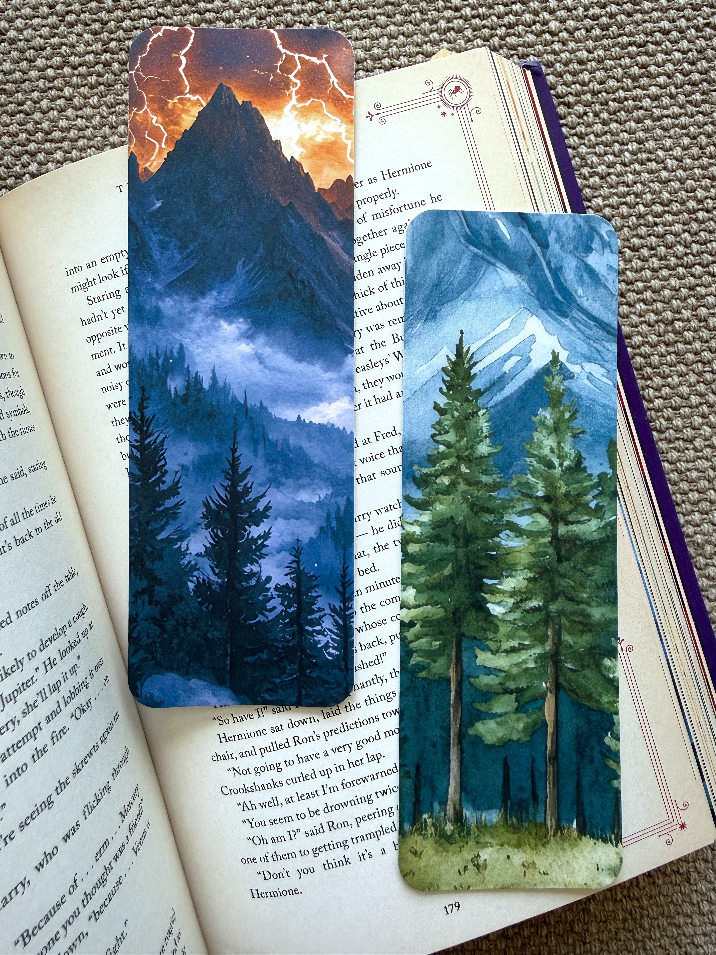 Bookmarks (two pieces per set)