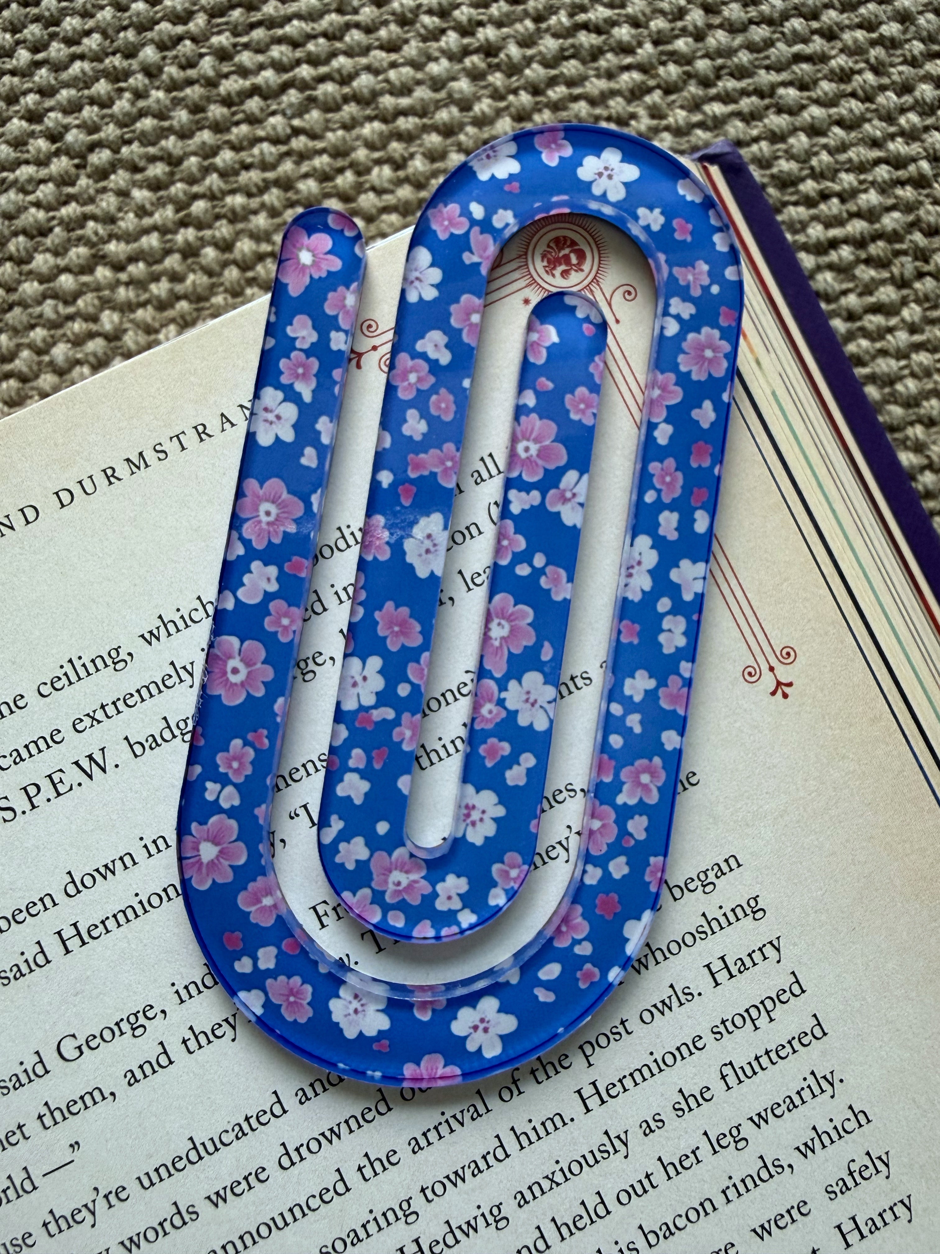 Acrylic bookmarks