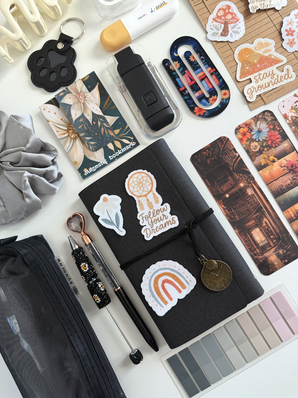 Bookish bundle BLACK (notebook with a clock)