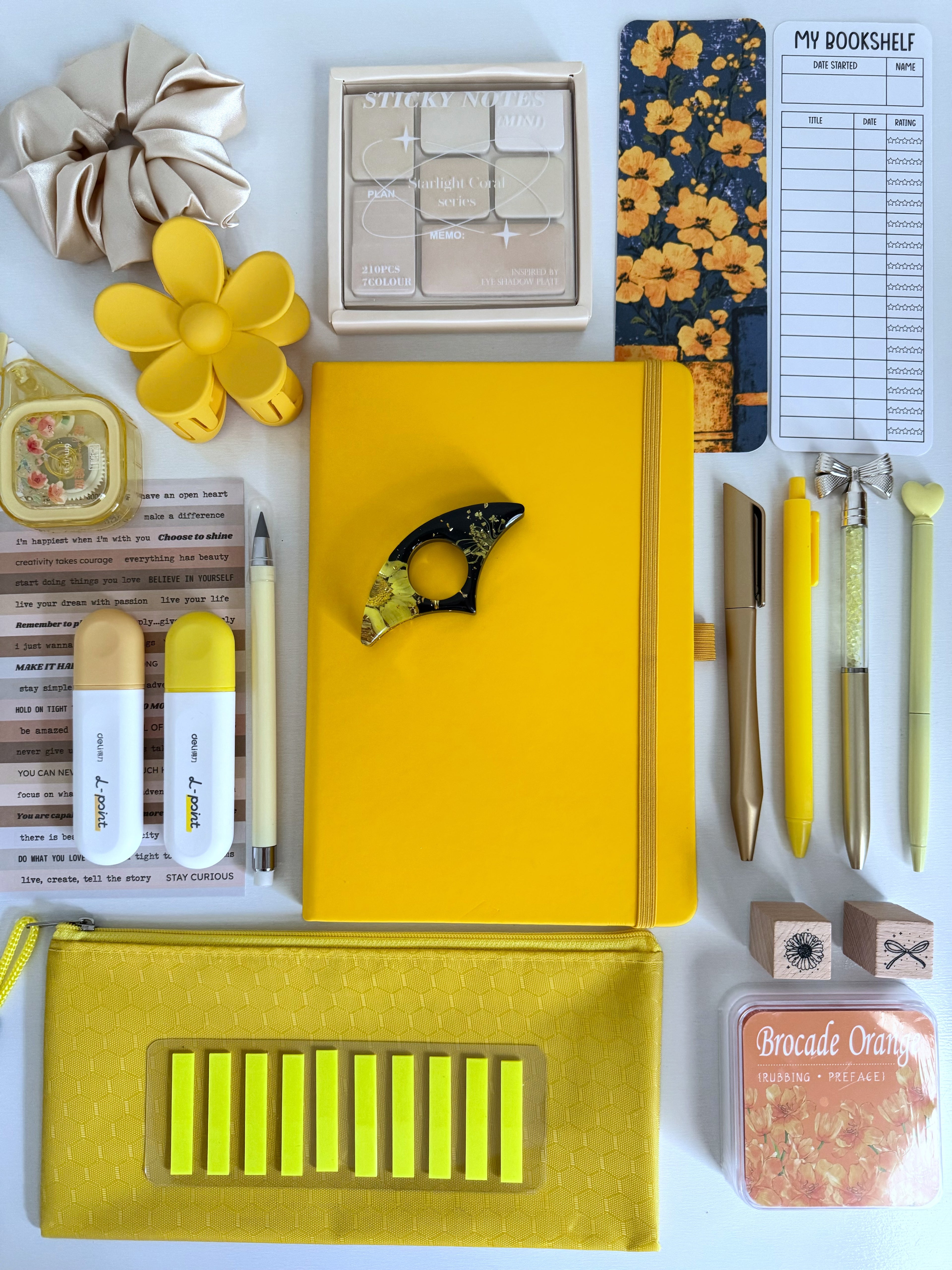 Yelloy Bookish Bundle (notebook A5)