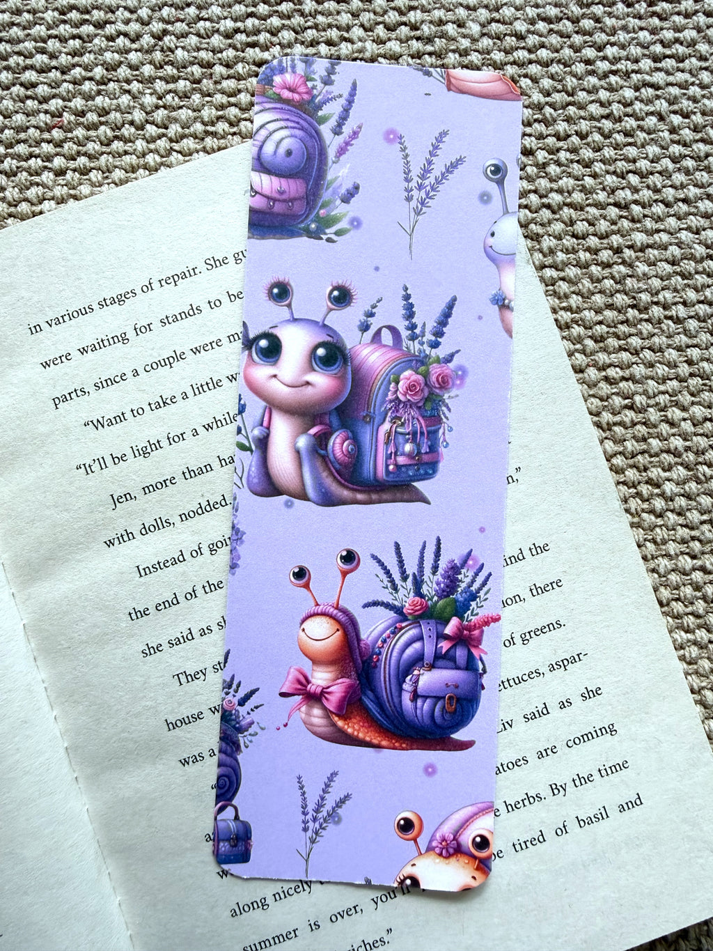 Handmade bookmarks (one piece)